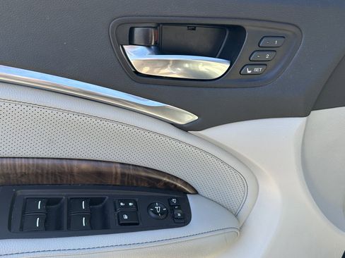 Used 2020 Acura MDX SH-AWD w/ Technology Package image 17