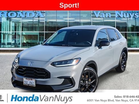 Used 2023 Honda HR-V Sport image 1
