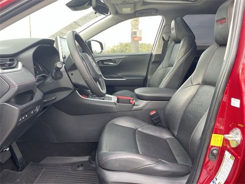 Used 2022 Toyota RAV4 TRD Off-Road image 18