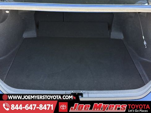 Used 2025 Toyota Camry LE image 29