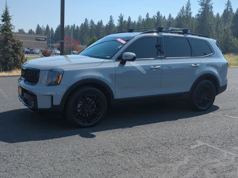 Used 2025 Kia Telluride SX Prestige X-Line AWD/4WD image 3