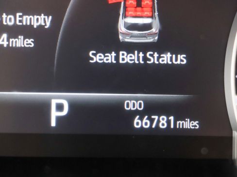 Used 2023 Toyota Highlander XLE image 16