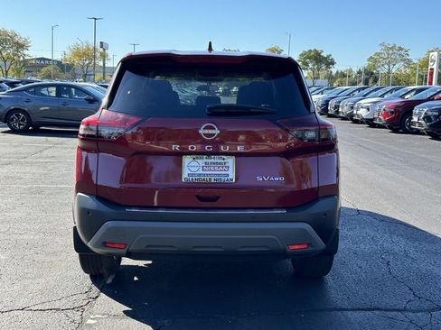 Certified 2022 Nissan Rogue SV image 4