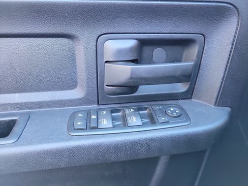 Used 2015 RAM 2500 Tradesman w/ Popular Equipment Group image 16