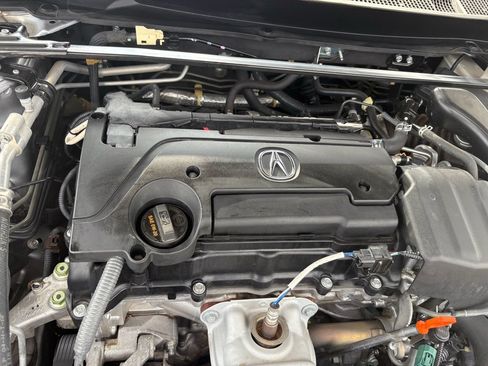 Used 2017 Acura TLX image 27