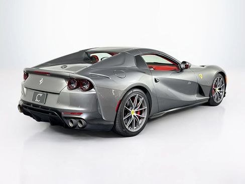 Used 2021 Ferrari 812 GTS RWD image 9