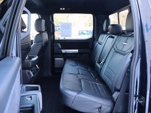 Used 2025 Ford F150 Platinum image 39