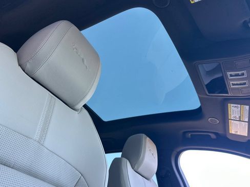 New 2026 Jaguar F-PACE R-Dynamic S AWD/4WD image 15