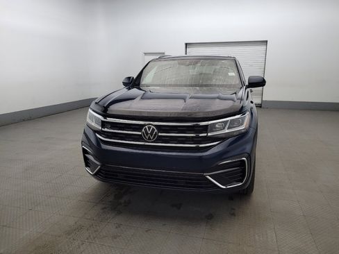 Used 2020 Volkswagen Atlas Cross Sport SEL R-Line image 15