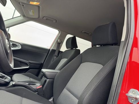 Used 2021 Kia Soul LX image 8