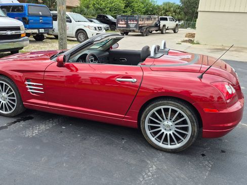Used 2007 Chrysler Crossfire Convertible w/ Special Edition Group image 26
