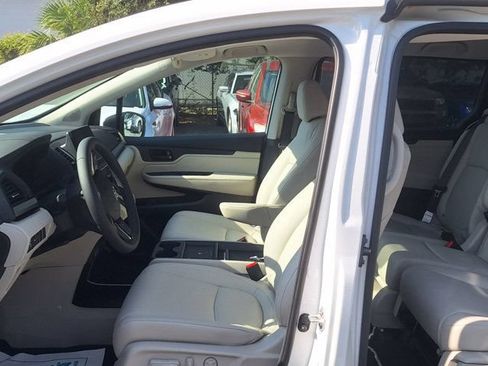 Used 2026 Honda Odyssey EX-L image 7