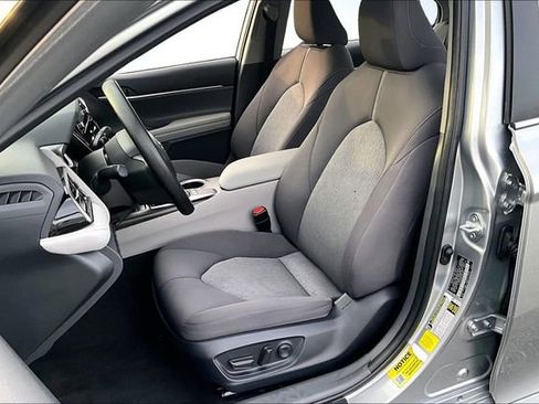 Used 2024 Toyota Camry LE image 21