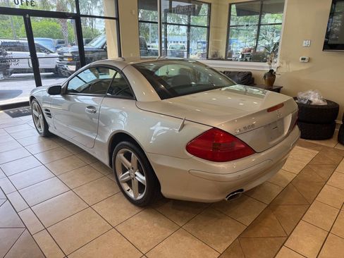 Used 2005 Mercedes-Benz SL 500 image 6