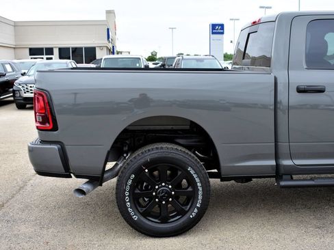 New 2026 RAM 2500 Tradesman AWD/4WD image 14