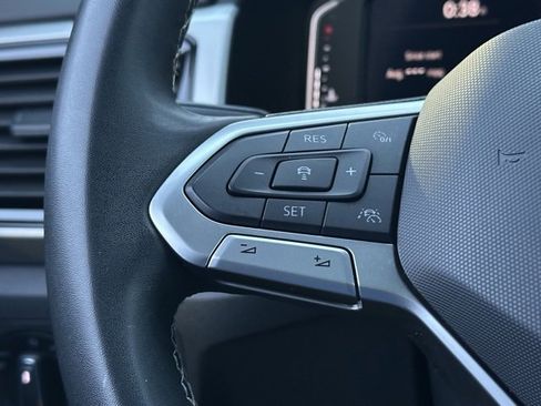 Used 2021 Volkswagen Atlas Cross Sport SEL image 38