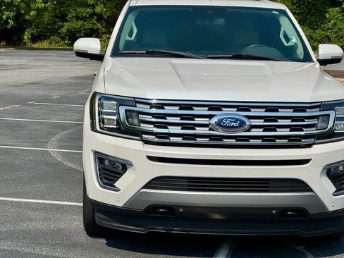 Used 2019 Ford Expedition Max Limited w/ Equipment Group 302A AWD/4WD image 13