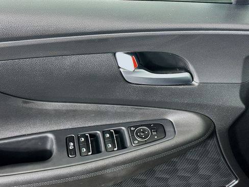 Used 2023 Hyundai Santa Fe SE FWD image 15