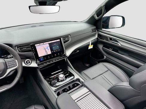 New 2026 Jeep Grand Wagoneer L Limited image 26