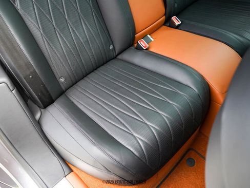 Used 2022 Bentley Flying Spur Plug-In Hybrid image 63