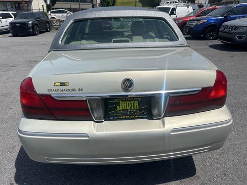 Used 2004 Mercury Grand Marquis GS RWD image 5