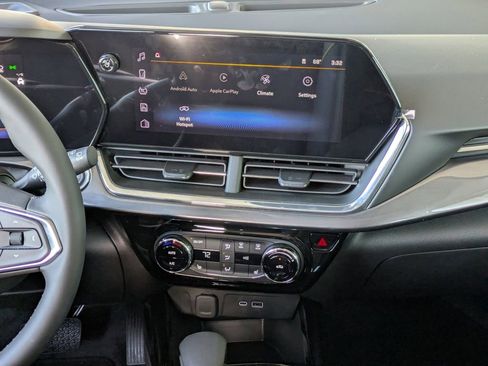 New 2026 Chevrolet Trax ACTIV w/ Driver Confidence Package image 18