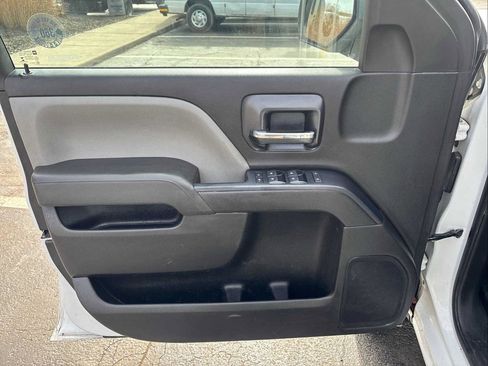 Used 2018 Chevrolet Silverado 2500 W/T image 10