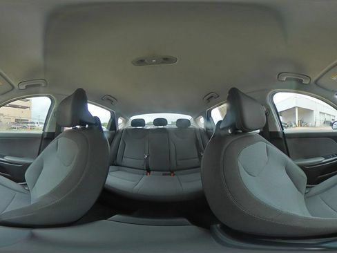 Used 2025 Kia K4 FWD image 41
