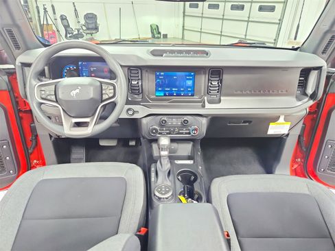 Used 2023 Ford Bronco 4-Door w/ Sasquatch Package image 24