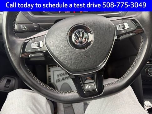 Used 2020 Volkswagen Tiguan SEL Premium R-Line image 12