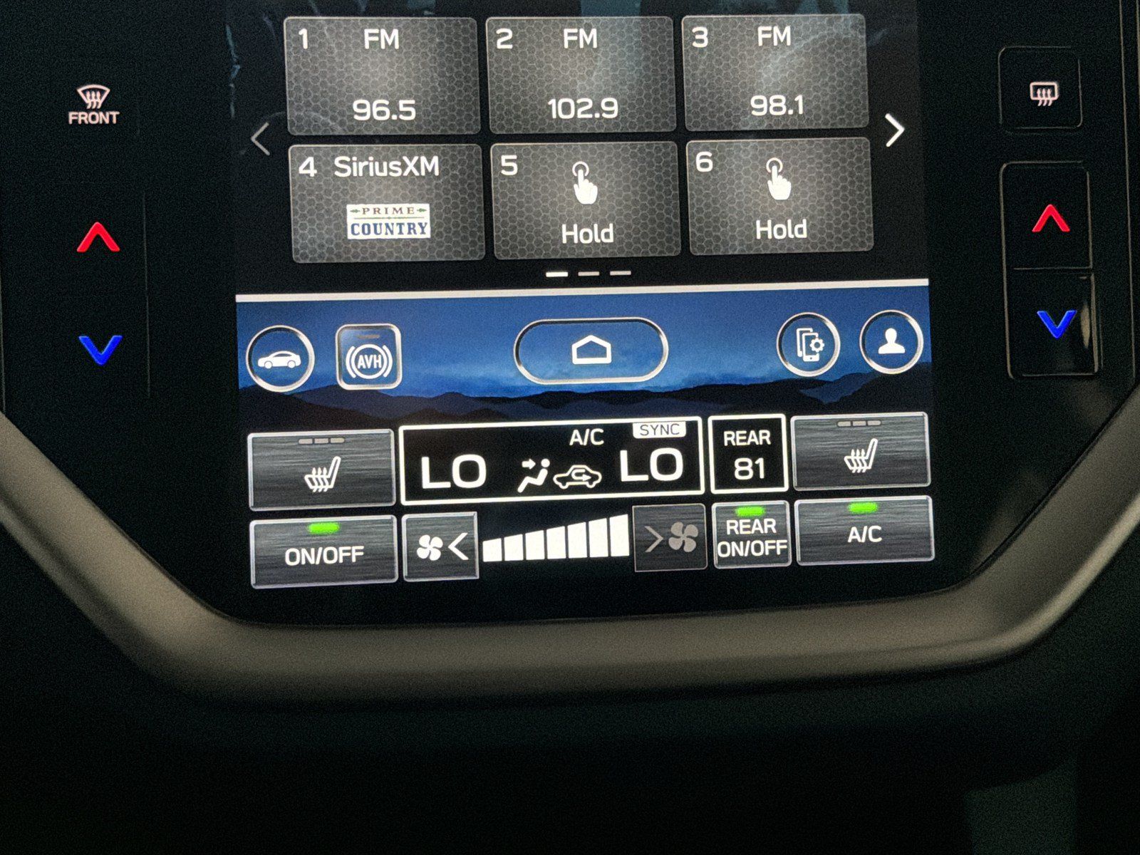 Certified 2025 Subaru Ascent Premium AWD/4WD image 23