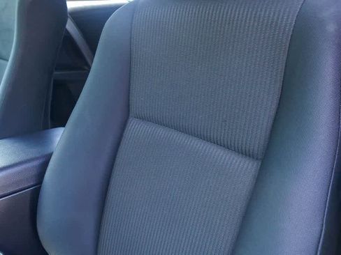 Used 2018 Toyota RAV4 LE w/ All Weather Liner Package FWD image 23