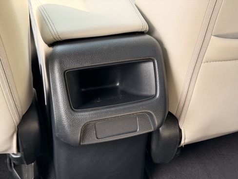 Used 2024 Honda HR-V EX-L image 24