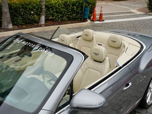 Used 2021 Bentley Continental GT Mulliner image 45