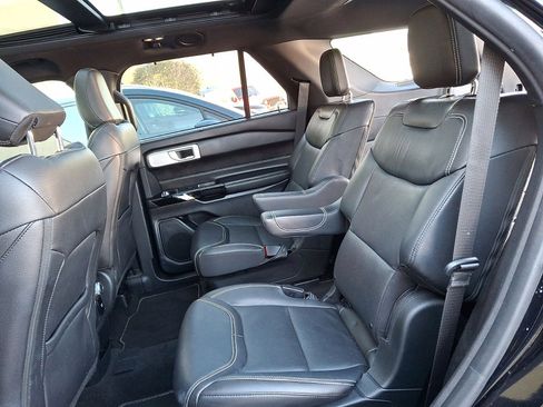 Used 2021 Ford Explorer ST w/ Equipment Group 401A image 28