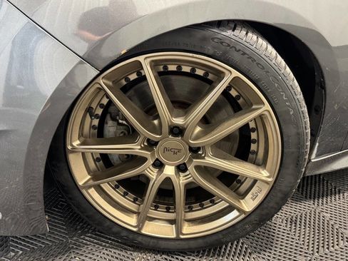 Used 2017 Ford Focus ST w/ Equipment Group 401A image 38