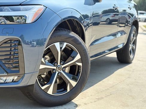 New 2026 Volvo XC60 B5 Core w/ Climate Package AWD/4WD image 10