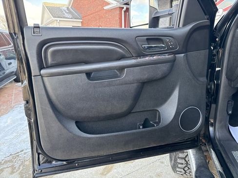 Used 2012 GMC Sierra 2500 Denali w/ Suspension Package, Off-Road image 24