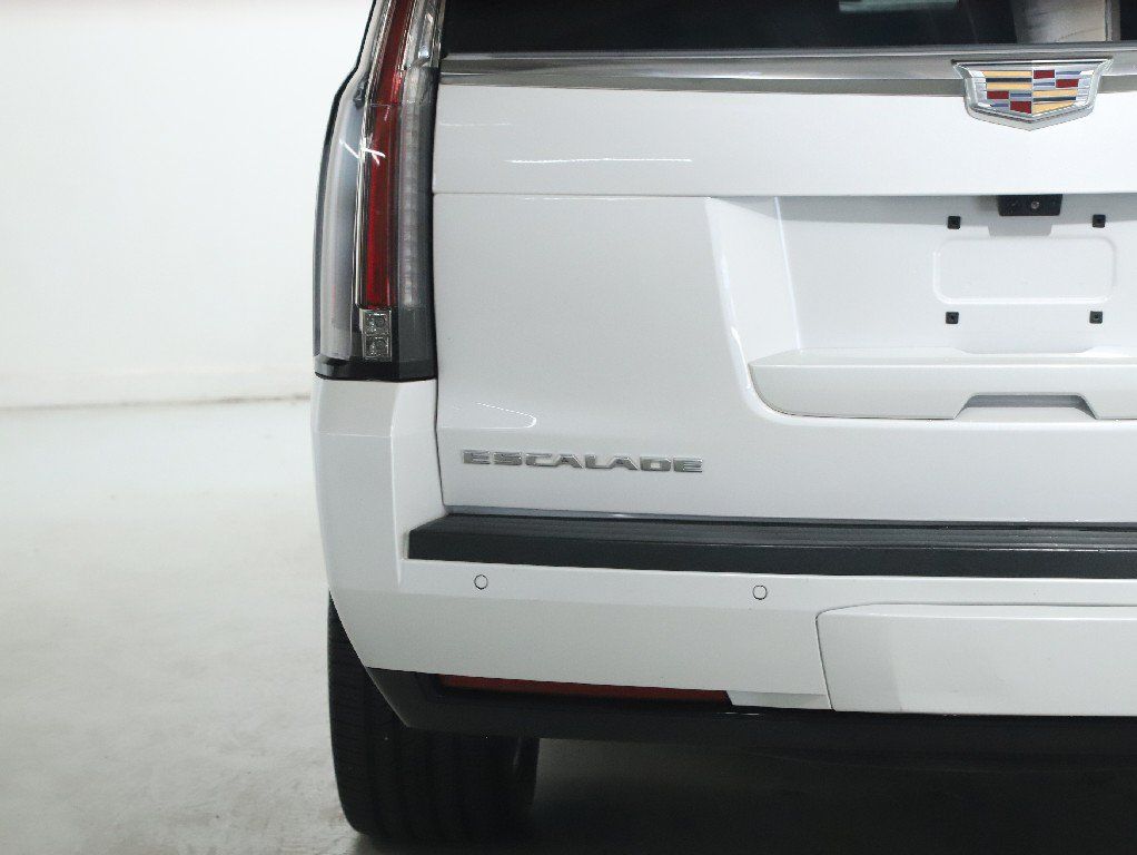 Used 2020 Cadillac Escalade Platinum AWD/4WD image 49