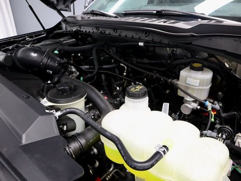 Certified 2024 Ford F250 Lariat w/ Chrome Package image 17