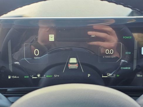 New 2026 Kia Carnival SX Prestige image 12