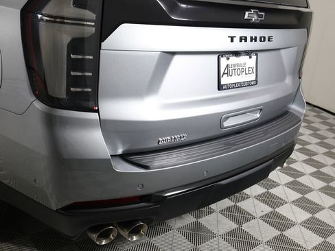 Used 2026 Chevrolet Tahoe Z71 w/ Comfort Package AWD/4WD image 53