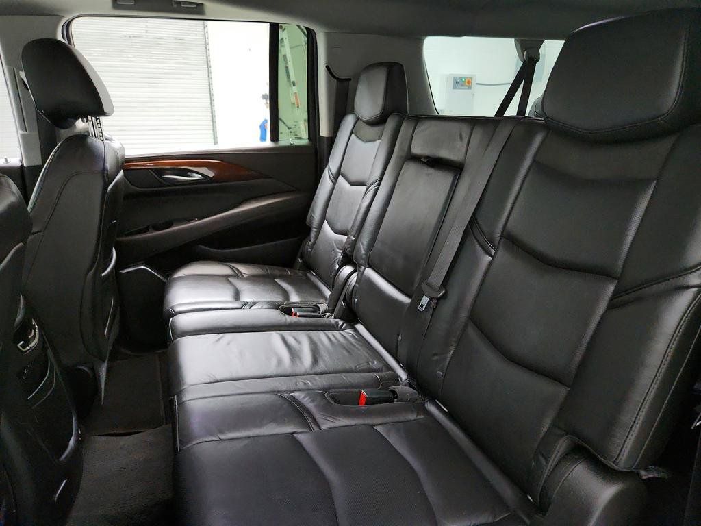 Used 2019 Cadillac Escalade ESV Premium Luxury AWD/4WD image 23