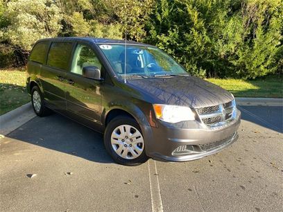 Used 2017 Dodge Grand Caravan SE w/ Power Window Group