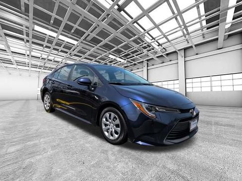 Used 2024 Toyota Corolla LE FWD image 1