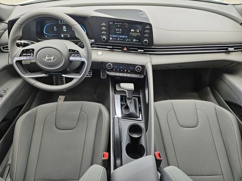 New 2026 Hyundai Elantra Sport FWD image 25