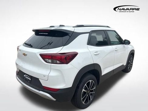 New 2026 Chevrolet TrailBlazer LT w/ Convenience Package FWD image 8