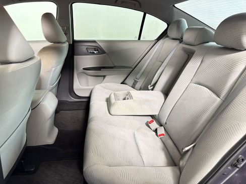 Used 2015 Honda Accord LX image 13