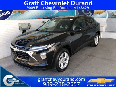 Used 2024 Chevrolet Trax LS w/ LS Convenience Package