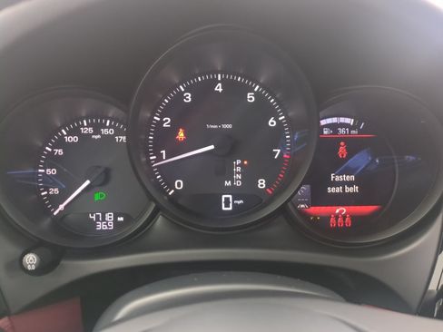Certified 2026 Porsche Macan AWD/4WD image 11